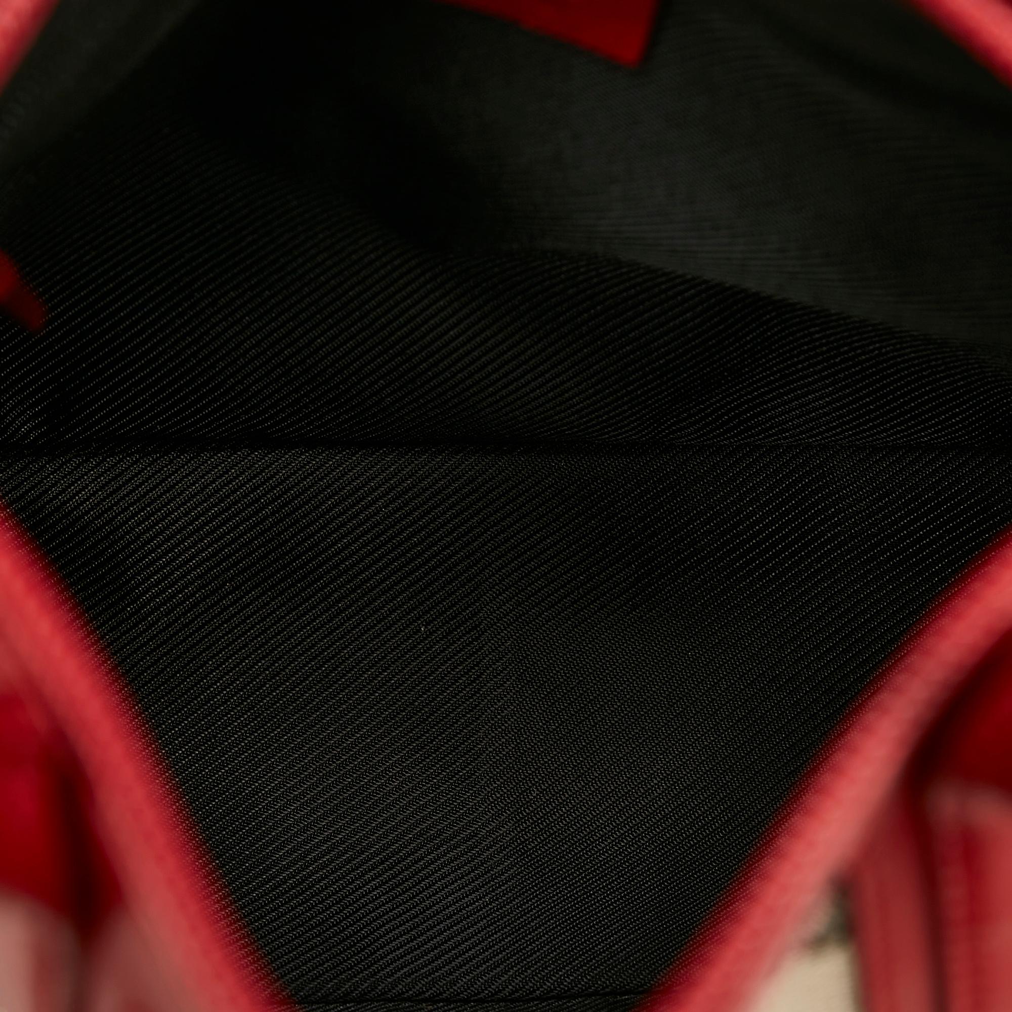 Gucci Gucci Canvas Handbag (SHG-32879)