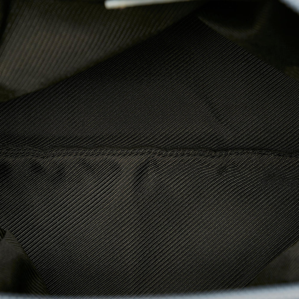 Gucci Gucci Canvas Handbag (SHG-32880)