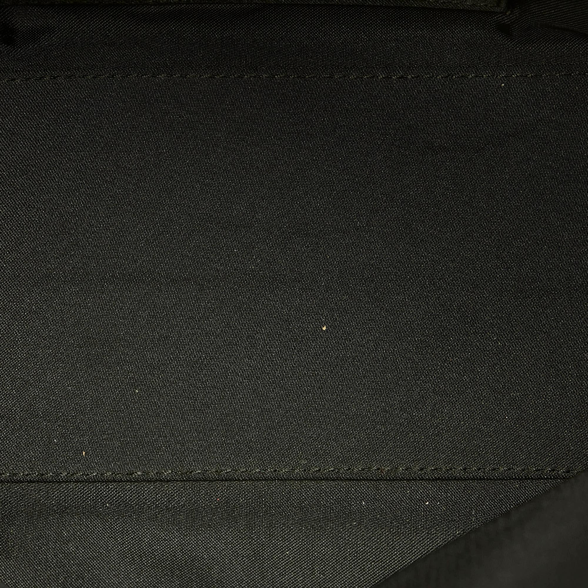 Gucci Gucci Canvas Handbag (SHG-32915)