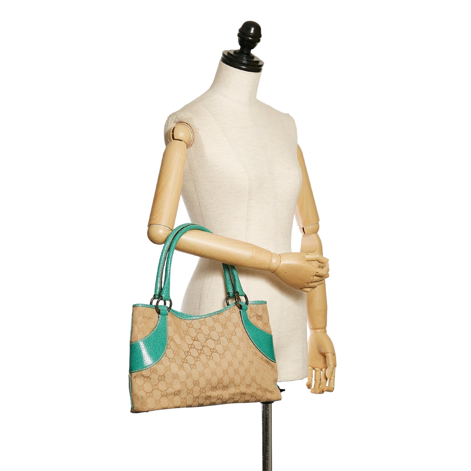 Gucci Gucci Canvas Handbag (SHG-33761)