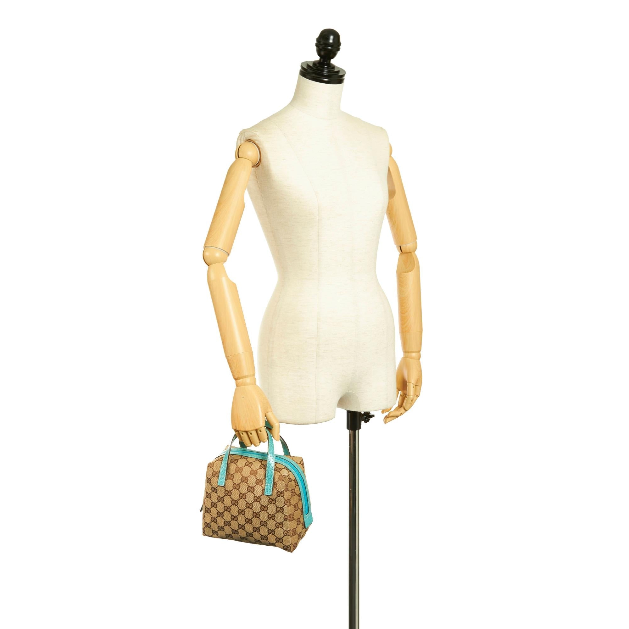 Gucci Gucci Canvas Handbag (SHG-33964)