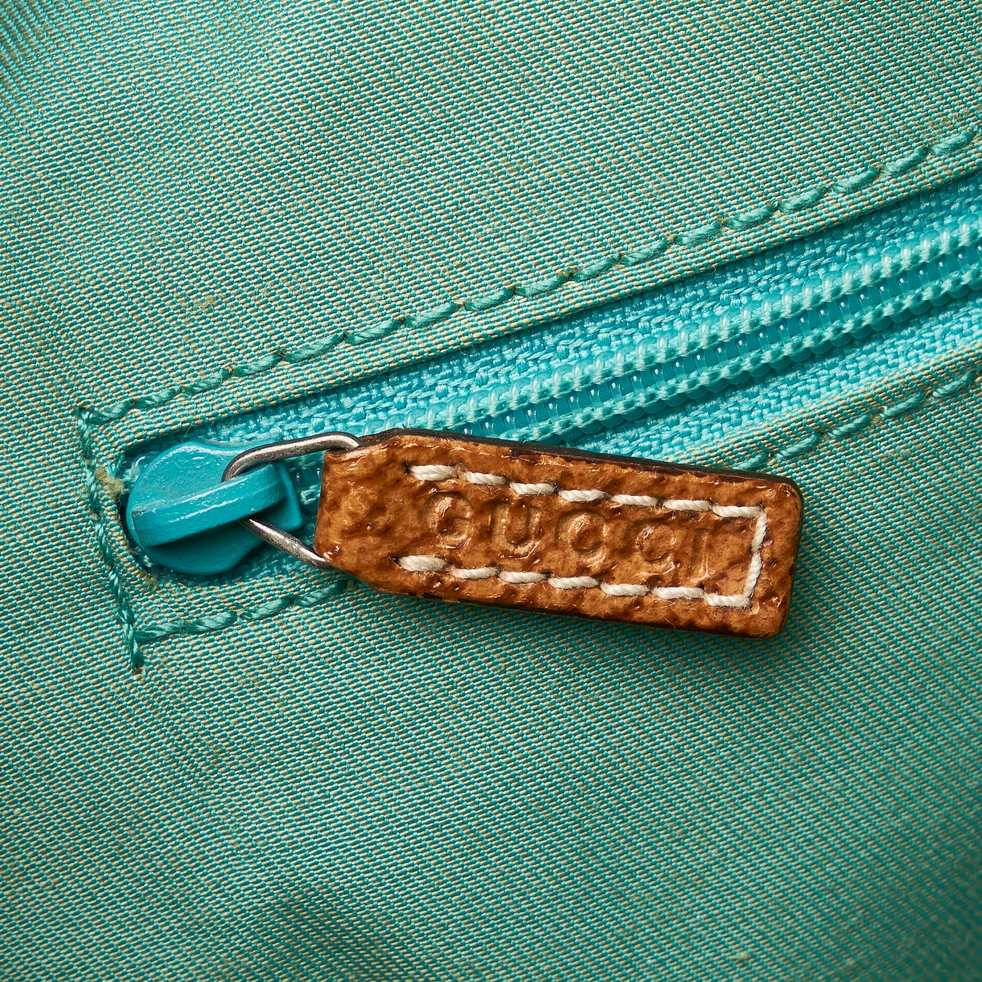 Gucci GG Canvas Handbag (SHG-JCmL58)