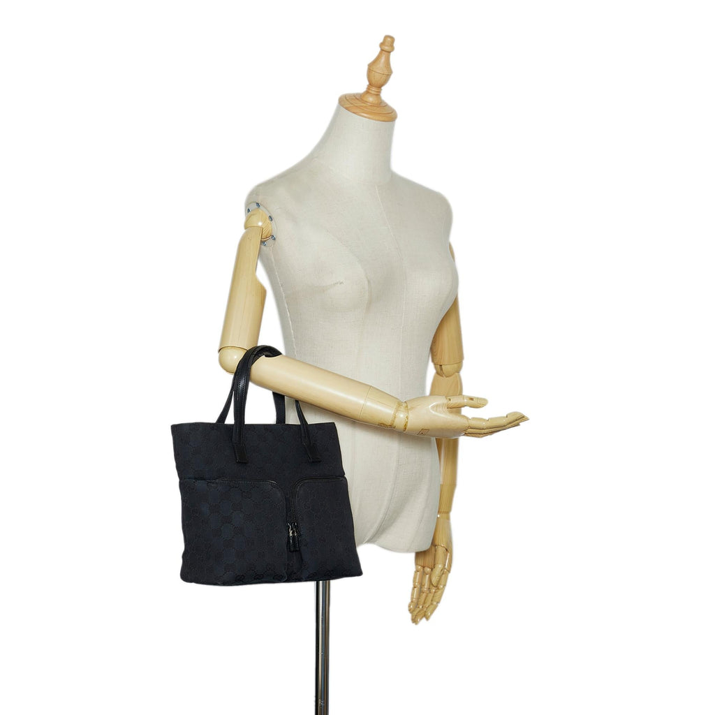 Gucci GG Canvas Handbag (SHG-uodAcB)
