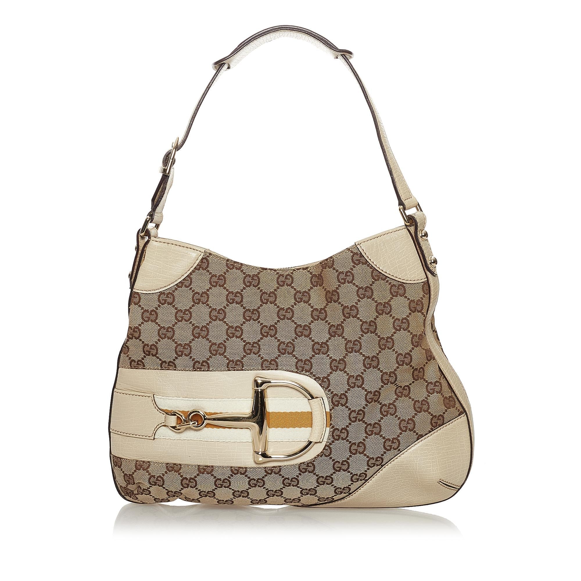 Gucci Gucci Canvas Hasler Shoulder Bag (SHG-33637)