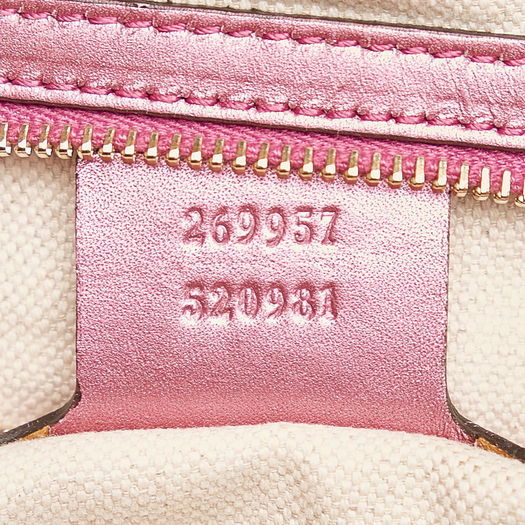 Gucci Gucci Canvas Heart Bit Satchel (SHG-32482)