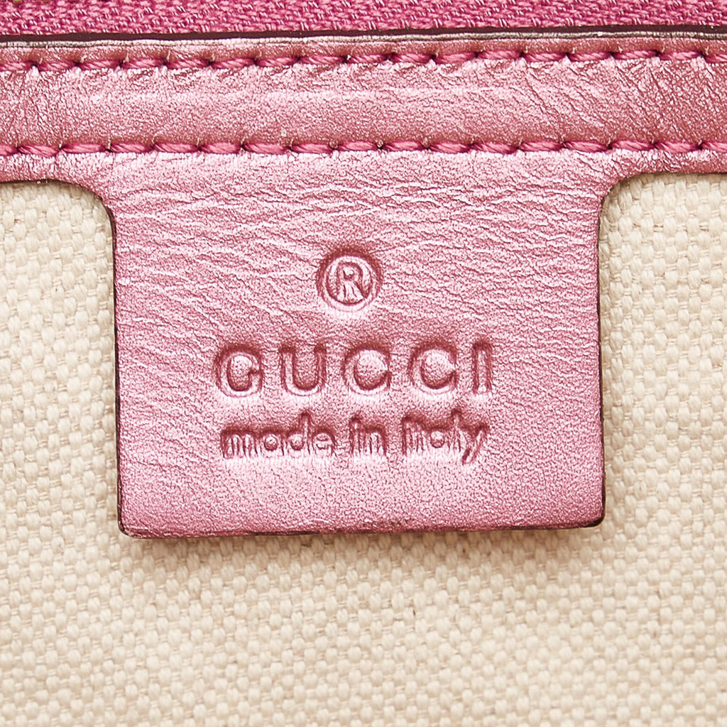 Gucci Gucci Canvas Heart Bit Satchel (SHG-32482)