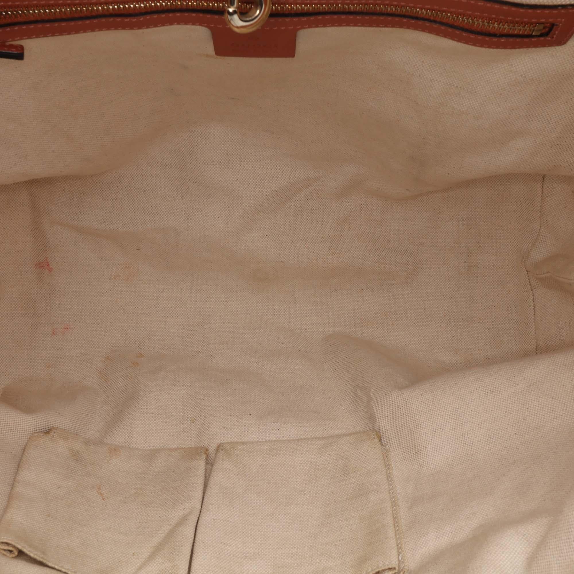 Gucci GG Canvas Heart Bit Tote