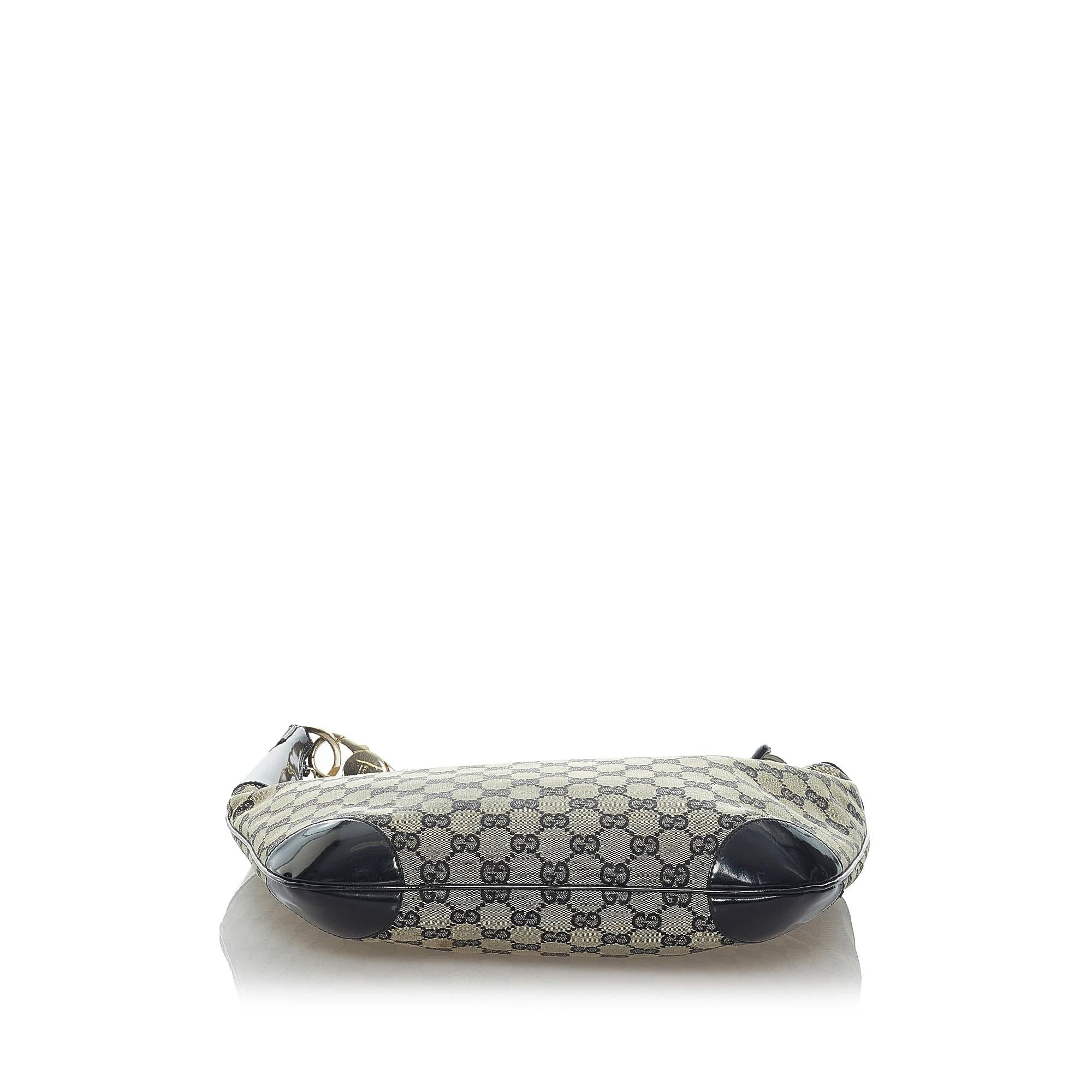 Gucci Gucci Canvas Hobo Bag (SHG-33534)