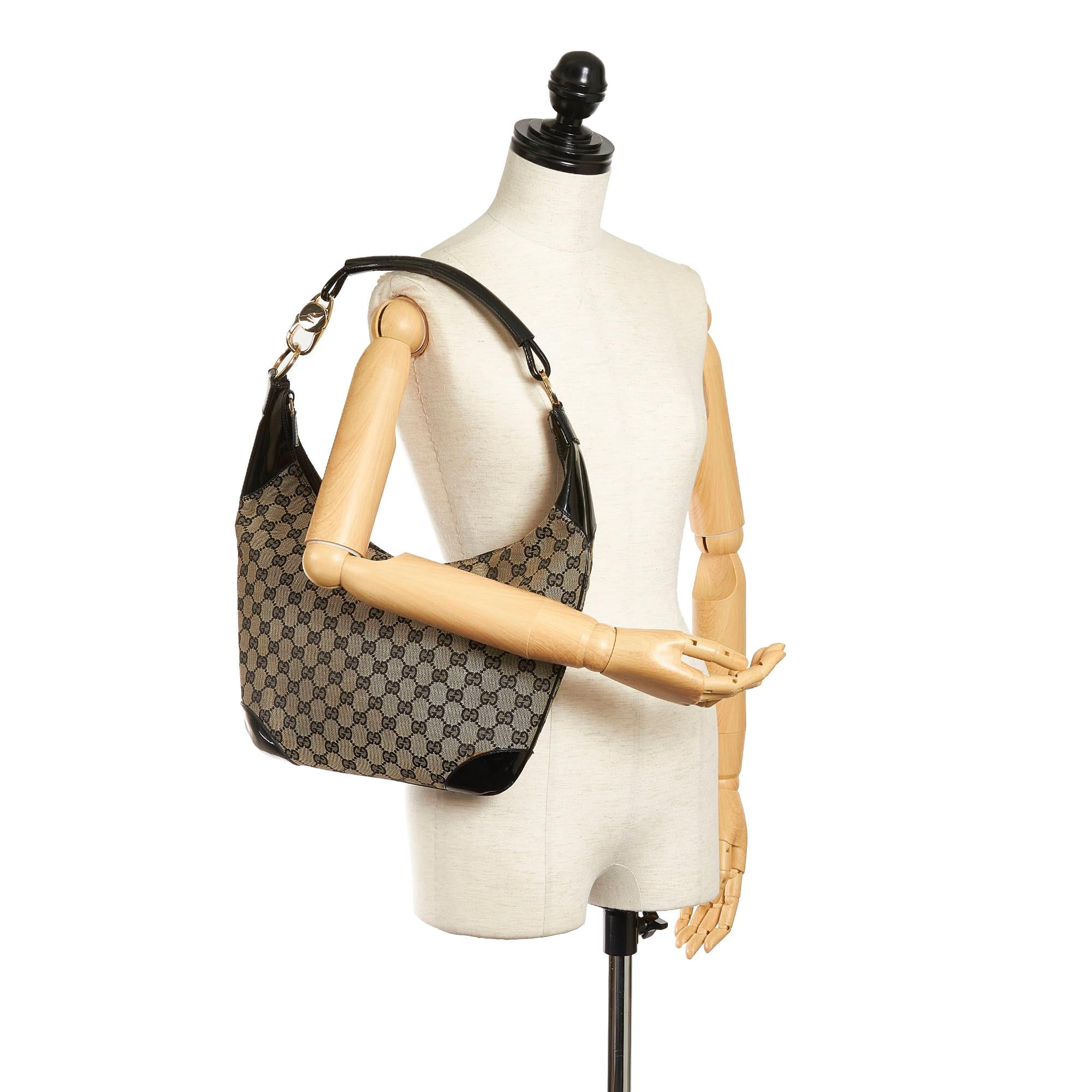Gucci Gucci Canvas Hobo Bag (SHG-33534)