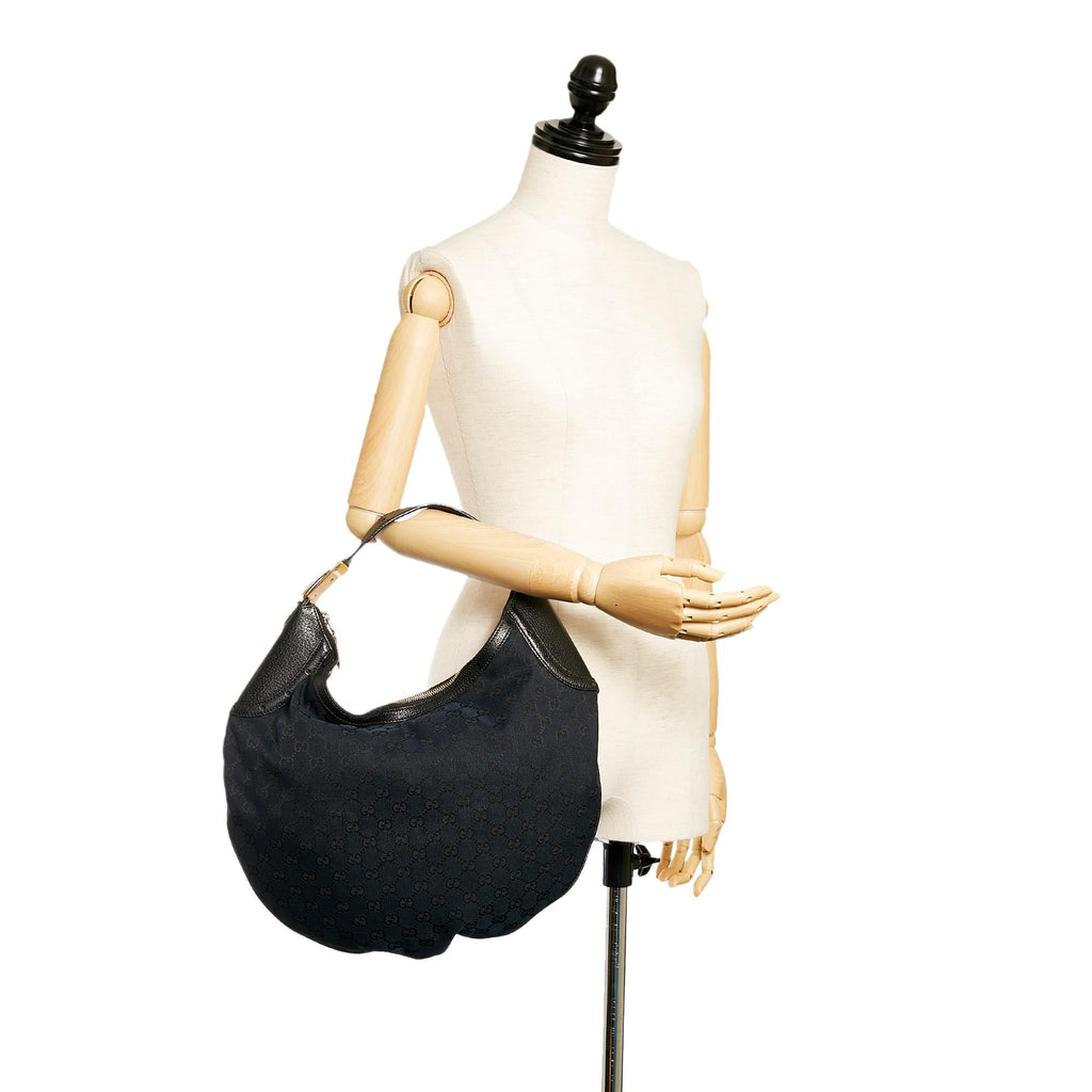 Gucci GG Canvas Hobo Bag (SHG-35309)