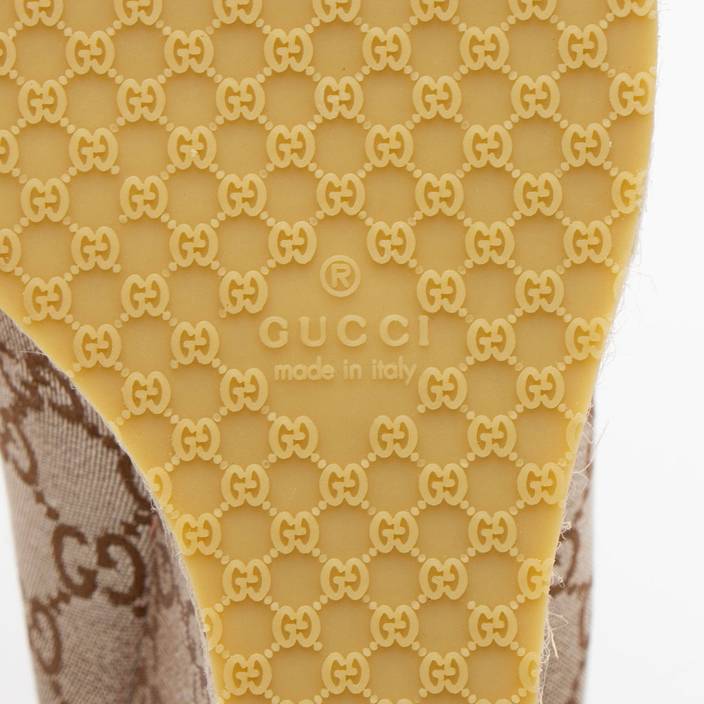 Gucci GG Canvas Horsebit Peep Toe Wedges - Size 9 / 39 (SHF-EyPaa5)