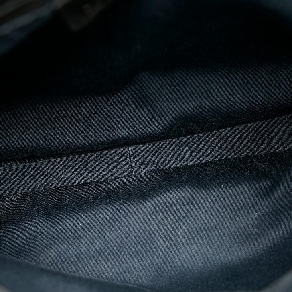 Gucci Gucci Canvas Horsebit Shoulder Bag (SHG-24498)