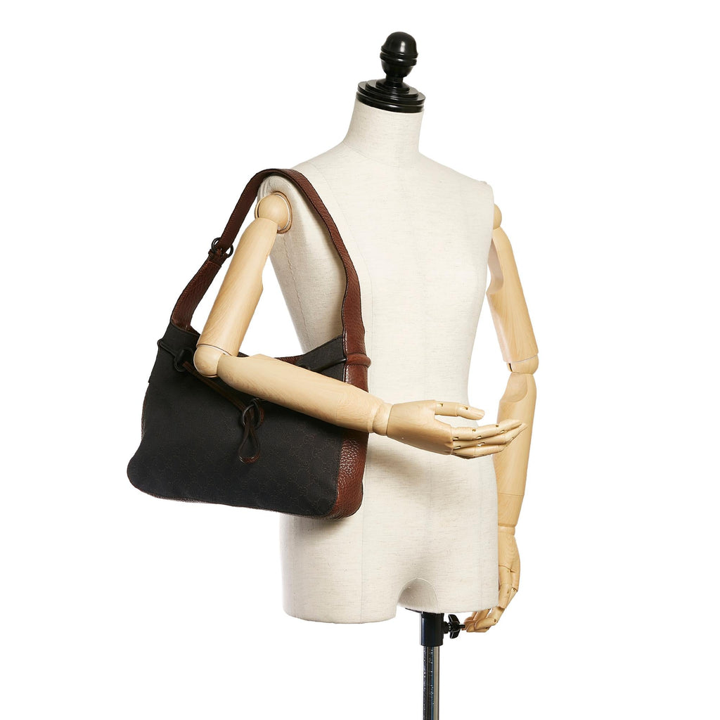 Gucci Gucci Canvas Horsebit Shoulder Bag (SHG-29071)