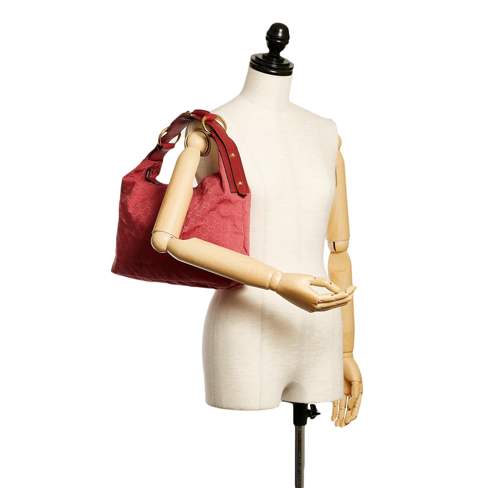 Gucci Gucci Canvas Horsebit Shoulder bag (SHG-30135)