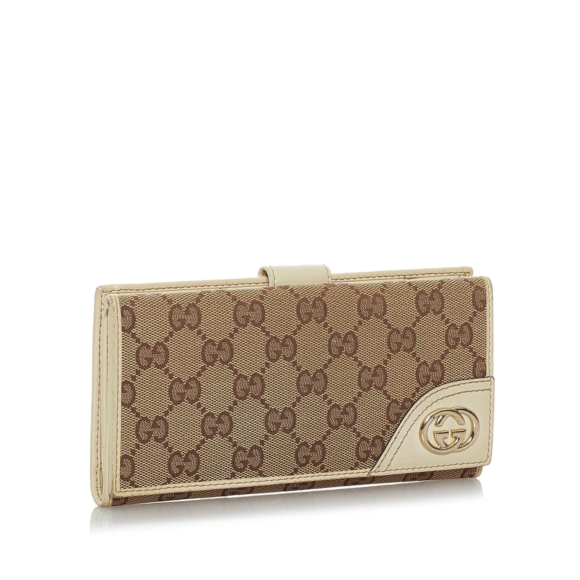 Gucci Gucci Canvas Interlocking G Long Wallet (SHG-29699)