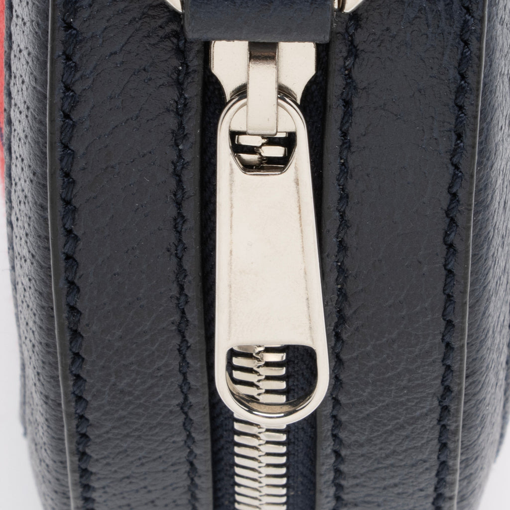 Gucci GG Canvas Interlocking G Patch Round Shoulder Bag (SHF-23569)