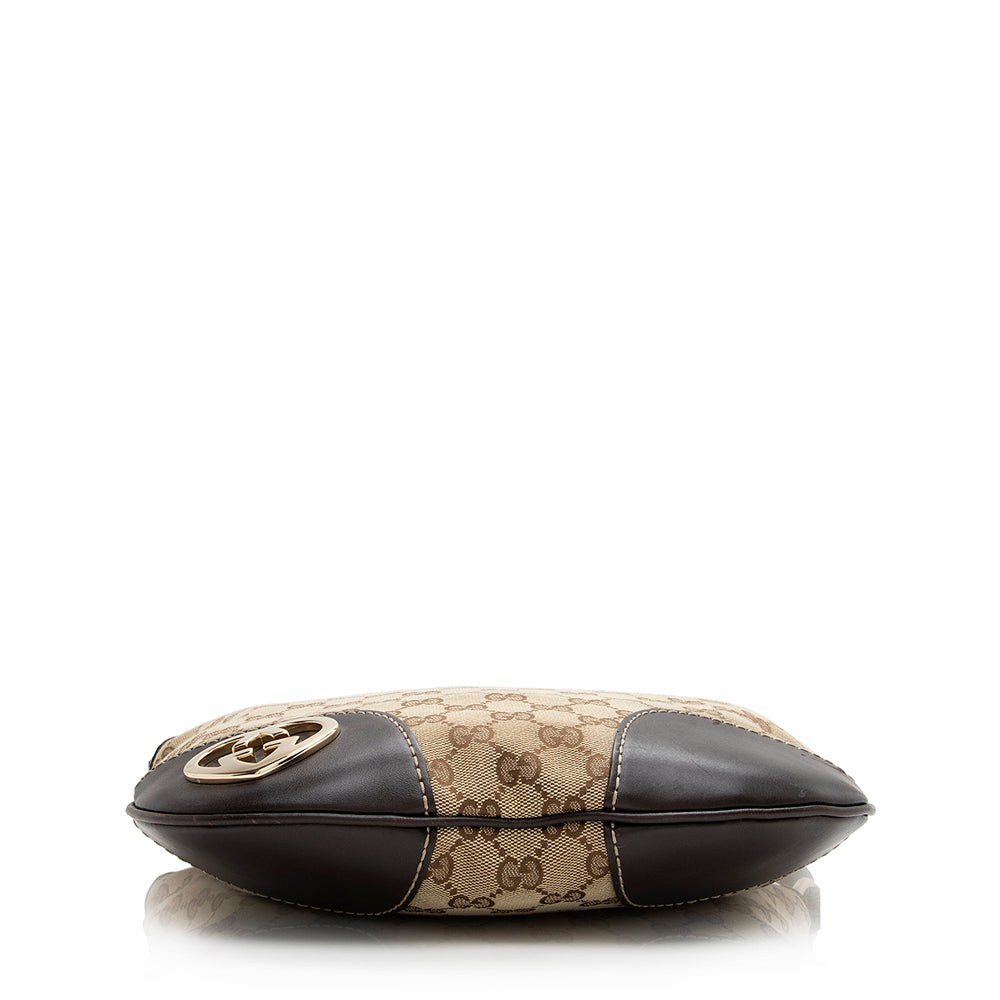Gucci Gucci Canvas Interlocking Heart Crossbody Bag (SHF-21469)