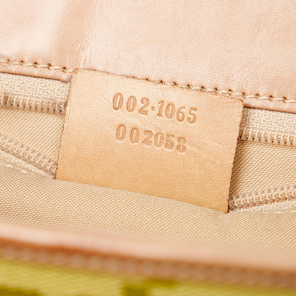 Gucci Gucci Canvas Jackie Handbag (SHG-29823)