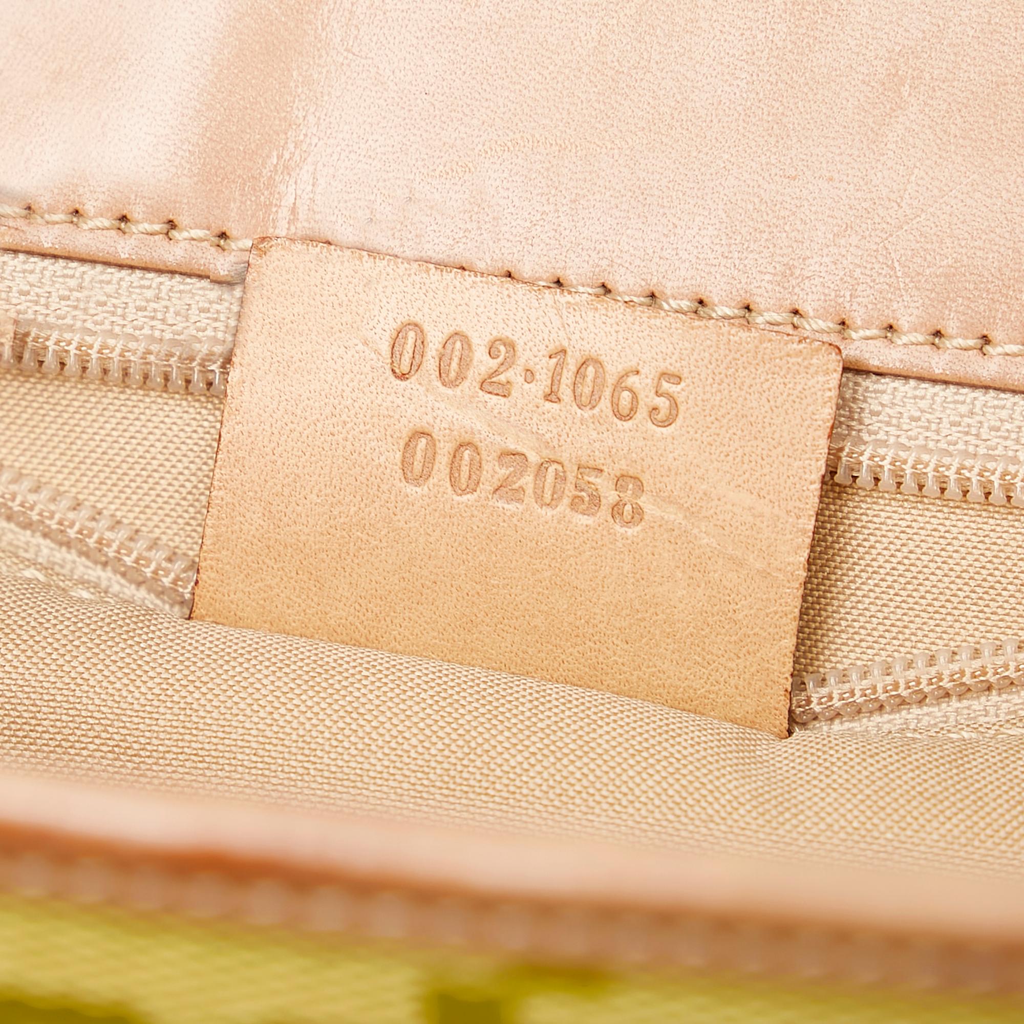 Gucci Gucci Canvas Jackie Handbag (SHG-29823)