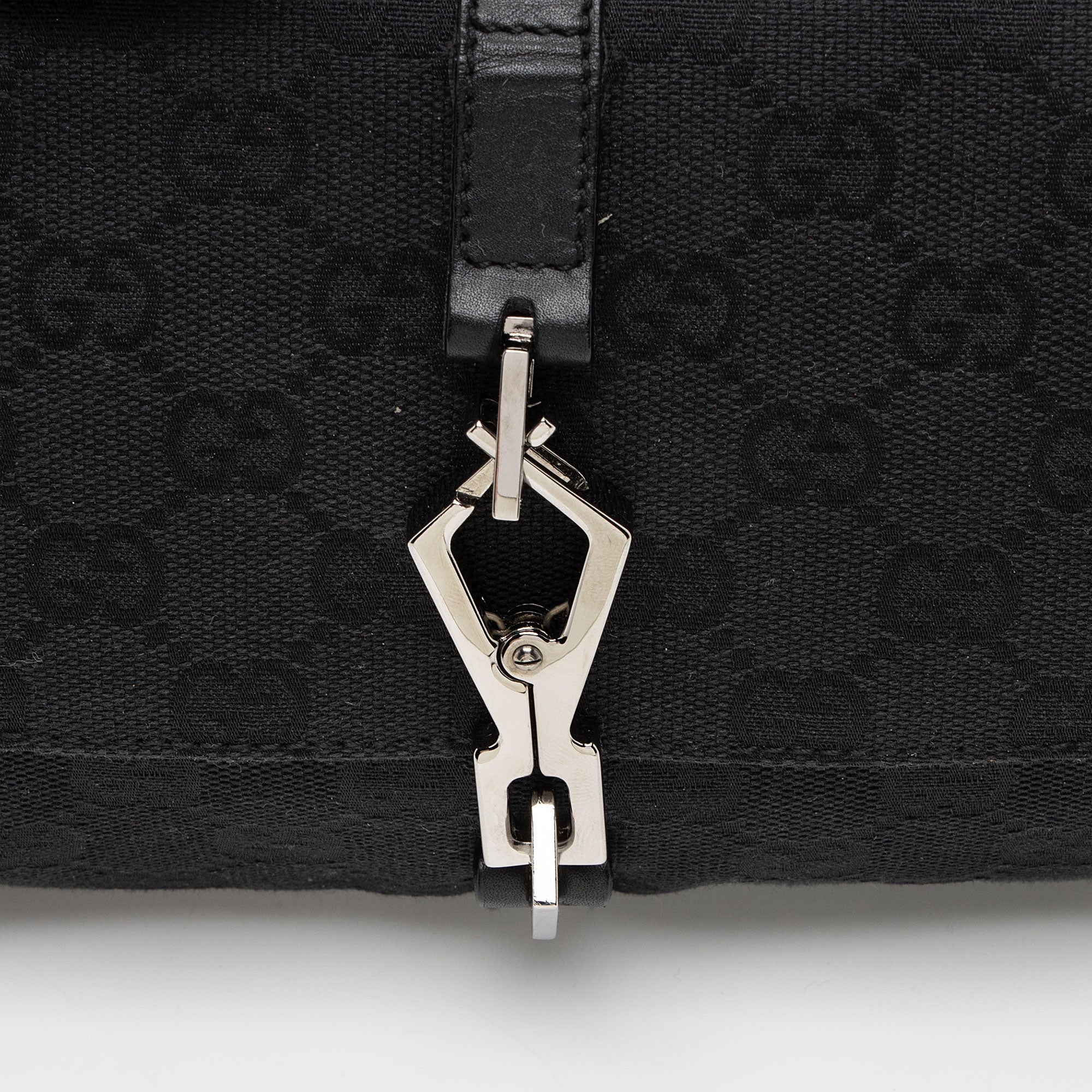 Gucci GG Canvas Jackie Small Shoulder Bag (SHF-e6LKFX)