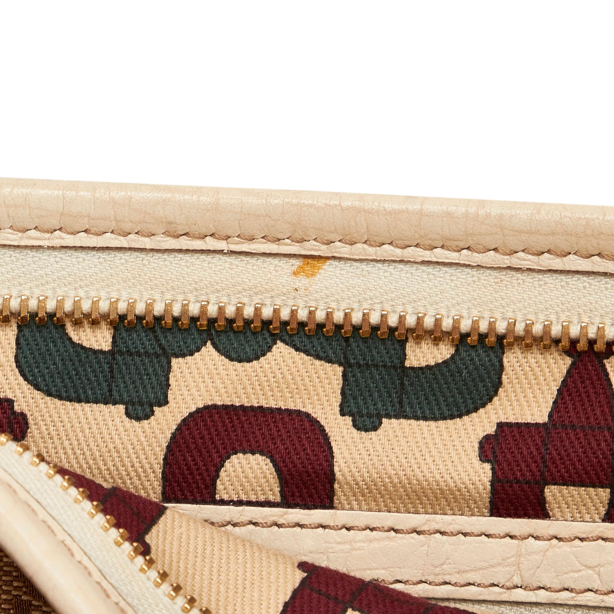 Gucci Gucci Canvas Jolicoeur Crossbody Bag (SHG-32953)