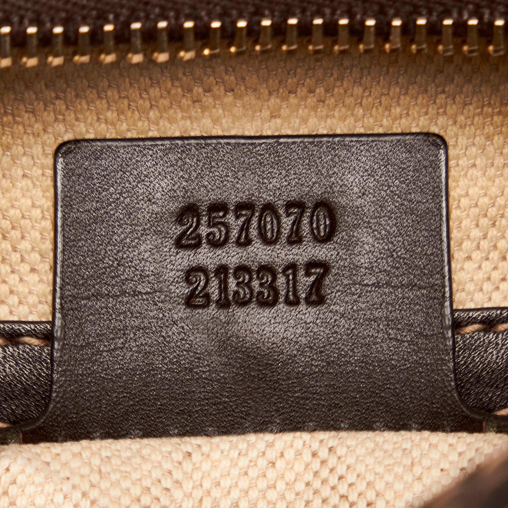 Gucci Gucci Canvas Lovely Shoulder Bag (SHG-32974)