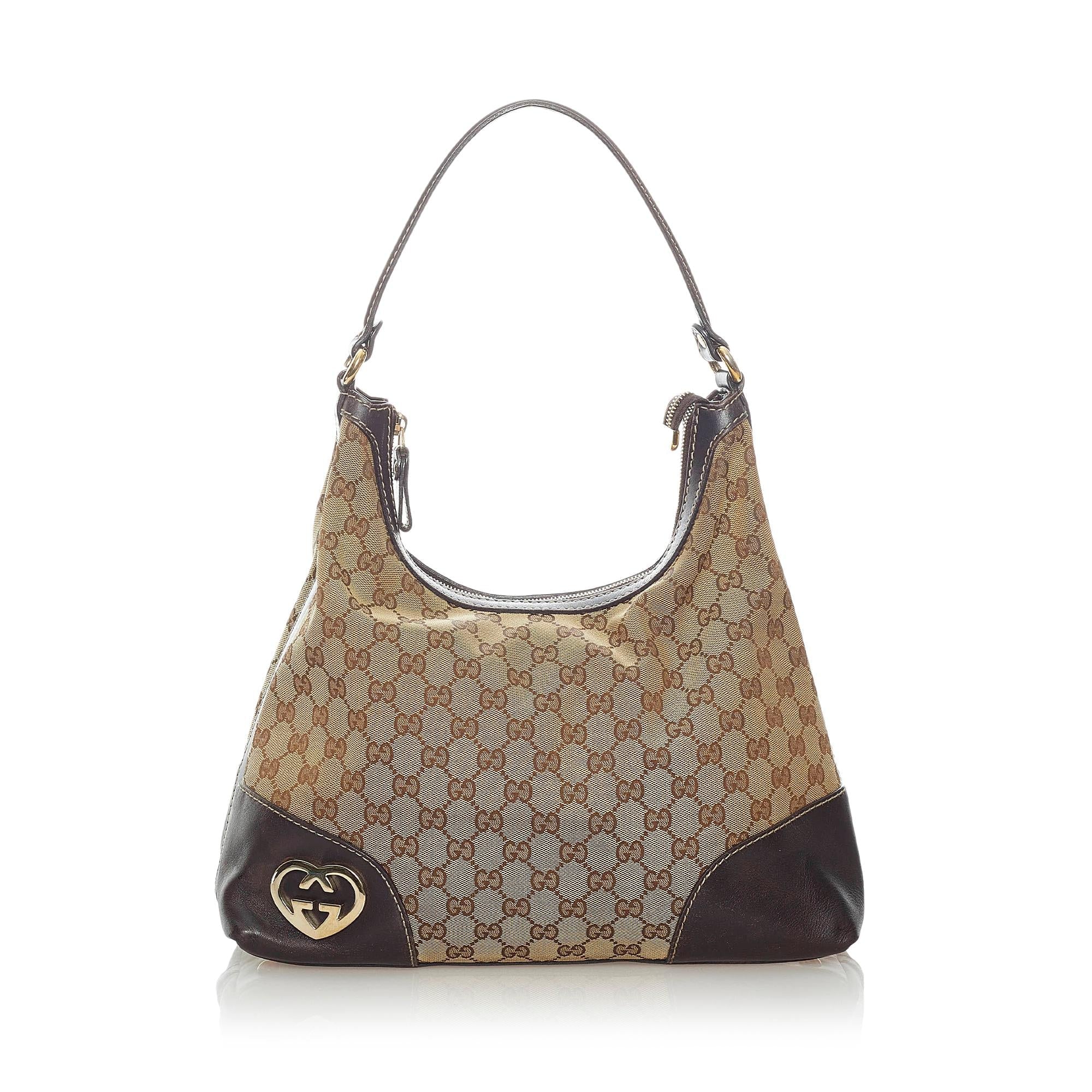 Gucci Gucci Canvas Lovely Shoulder Bag (SHG-32974)