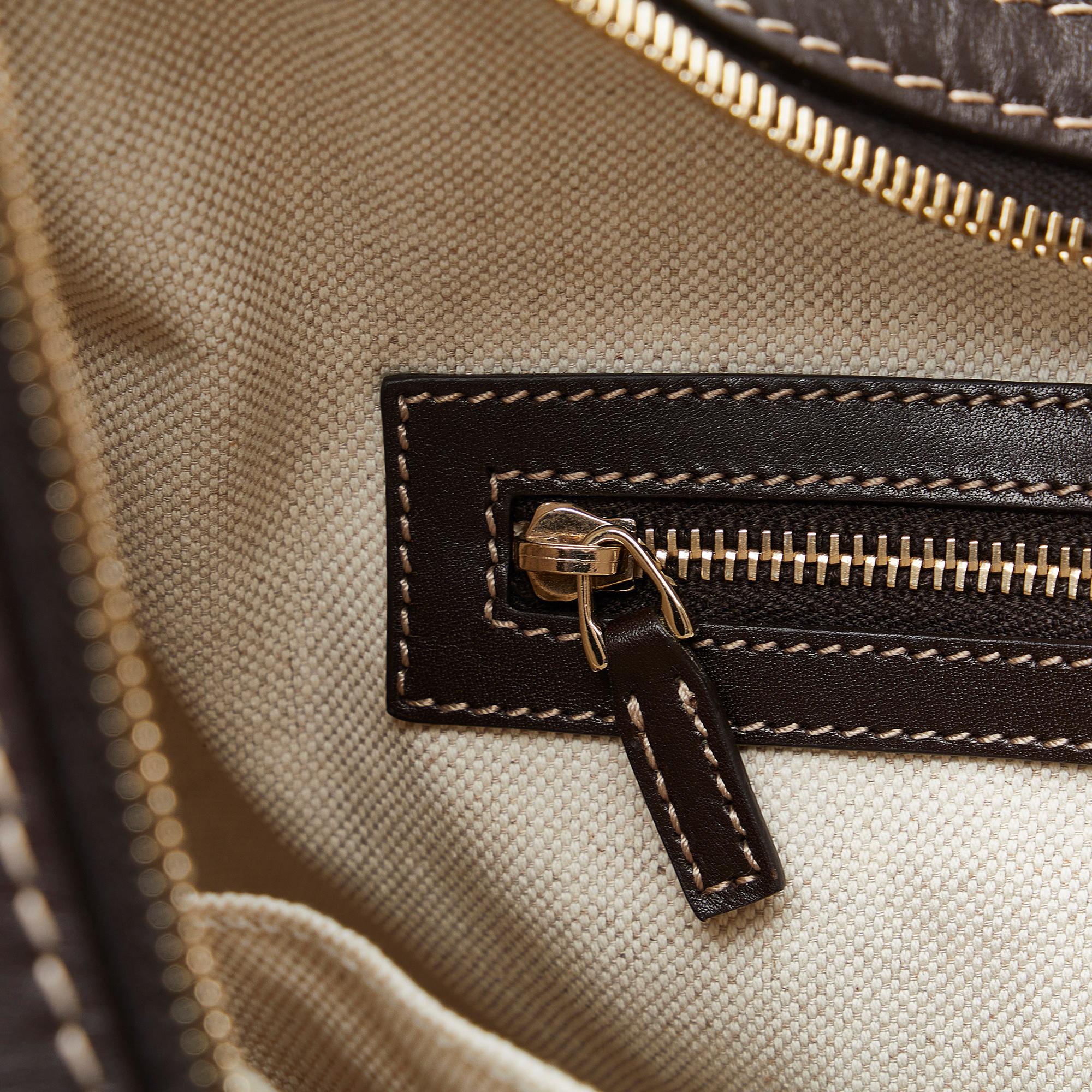 Gucci GG Canvas Lovely Shoulder Bag (SHG-MWKW8J)