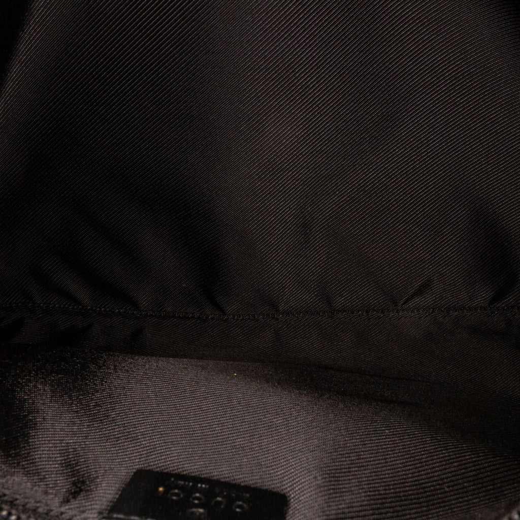 Gucci GG Canvas Messenger Bag (SHG-J2j6c1)