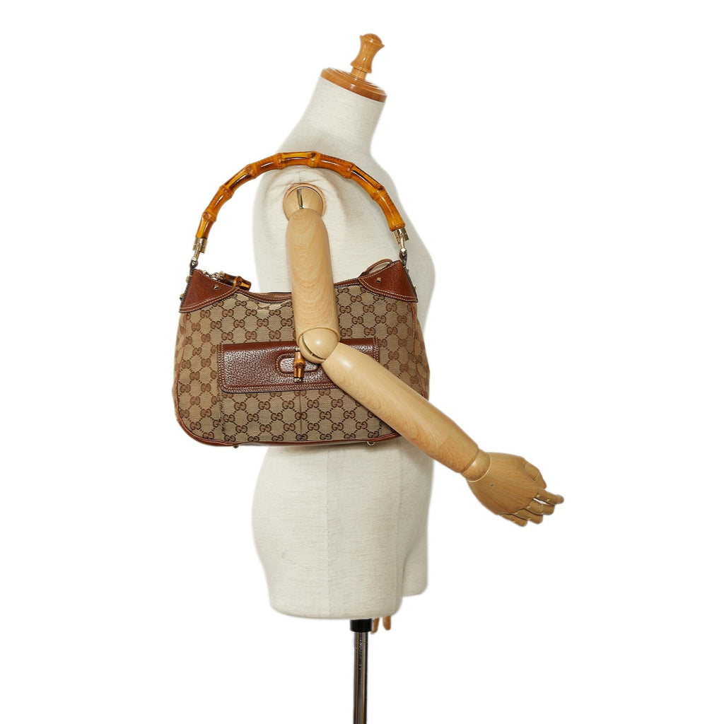 Gucci GG Canvas Nailhead Bamboo Handle Bag (SHG-kiHtJf)