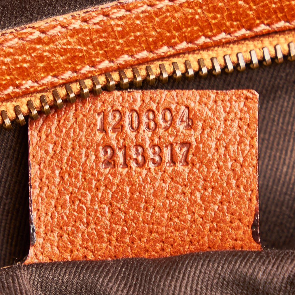 Gucci Gucci Canvas Nailhead Crossbody Bag (SHG-33698)