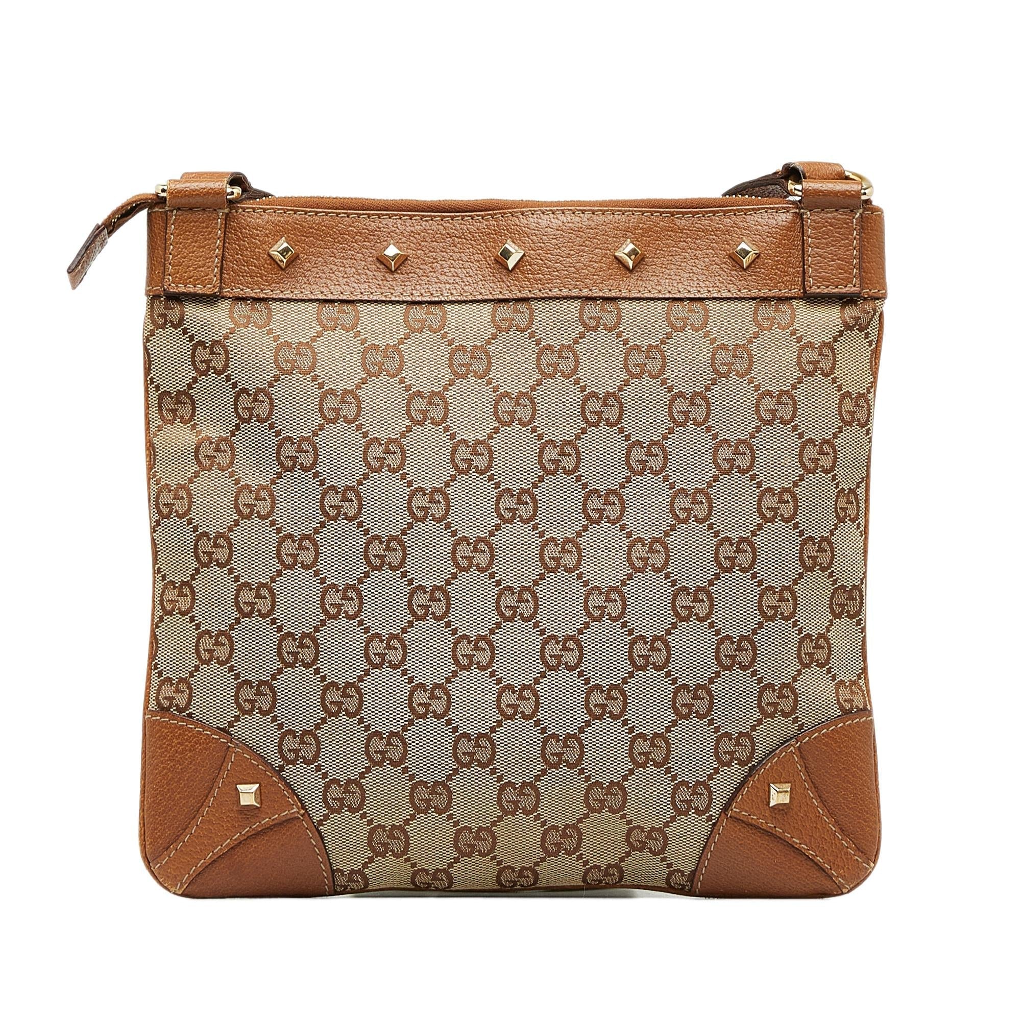 Gucci GG Canvas Nailhead Crossbody (SHG-Mehcnj)
