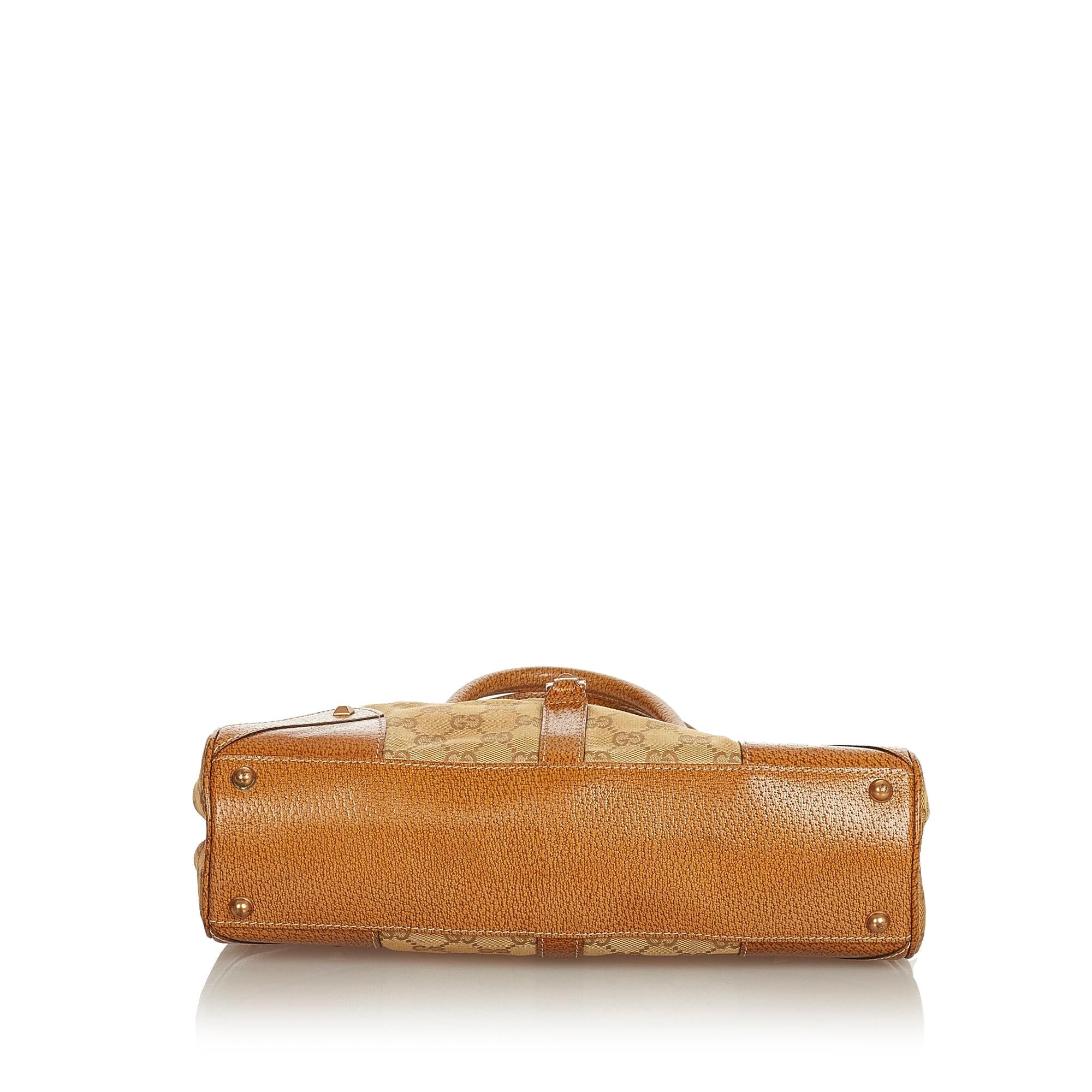Gucci Gucci Canvas Nailhead Jackie Shoulder Bag (SHG-25771)
