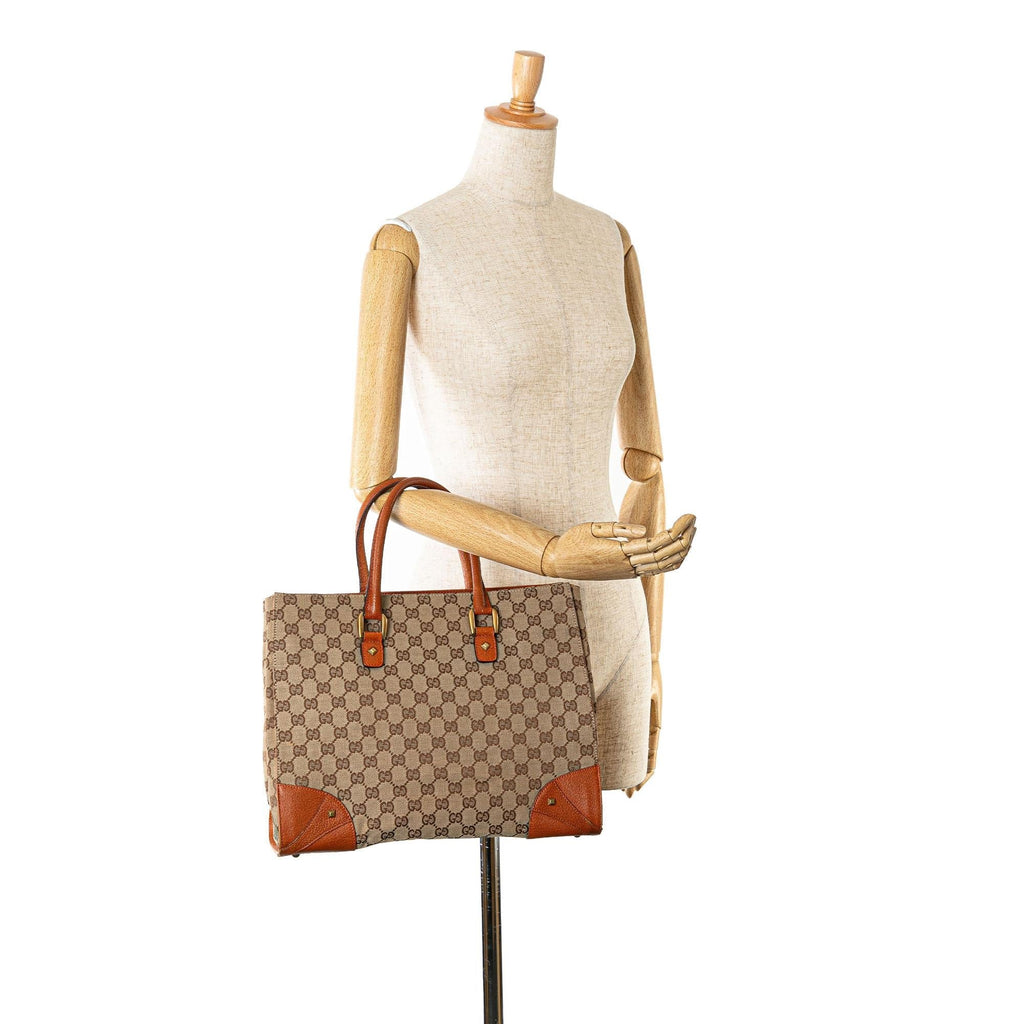Gucci GG Canvas Nailhead Tote (SHG-dPdEYp)