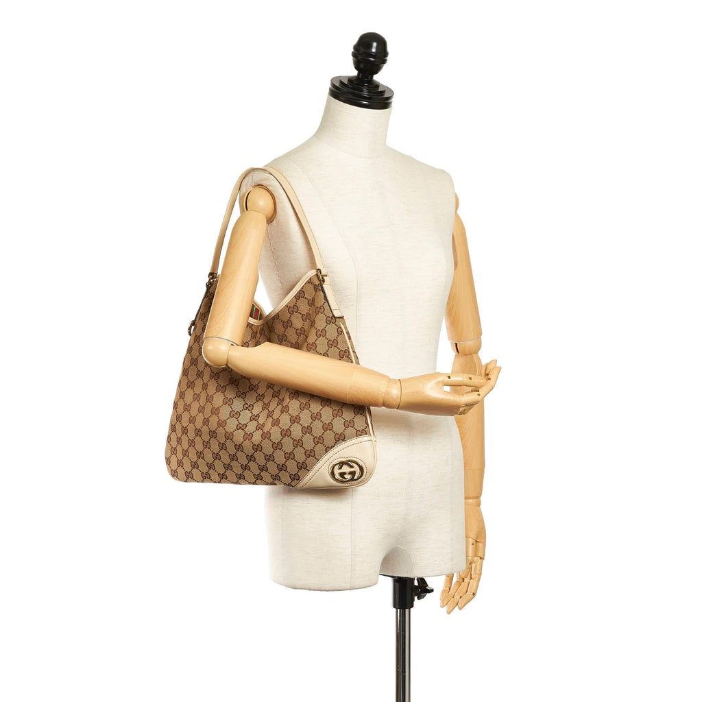 Gucci Gucci Canvas New Britt Shoulder Bag (SHG-33653)