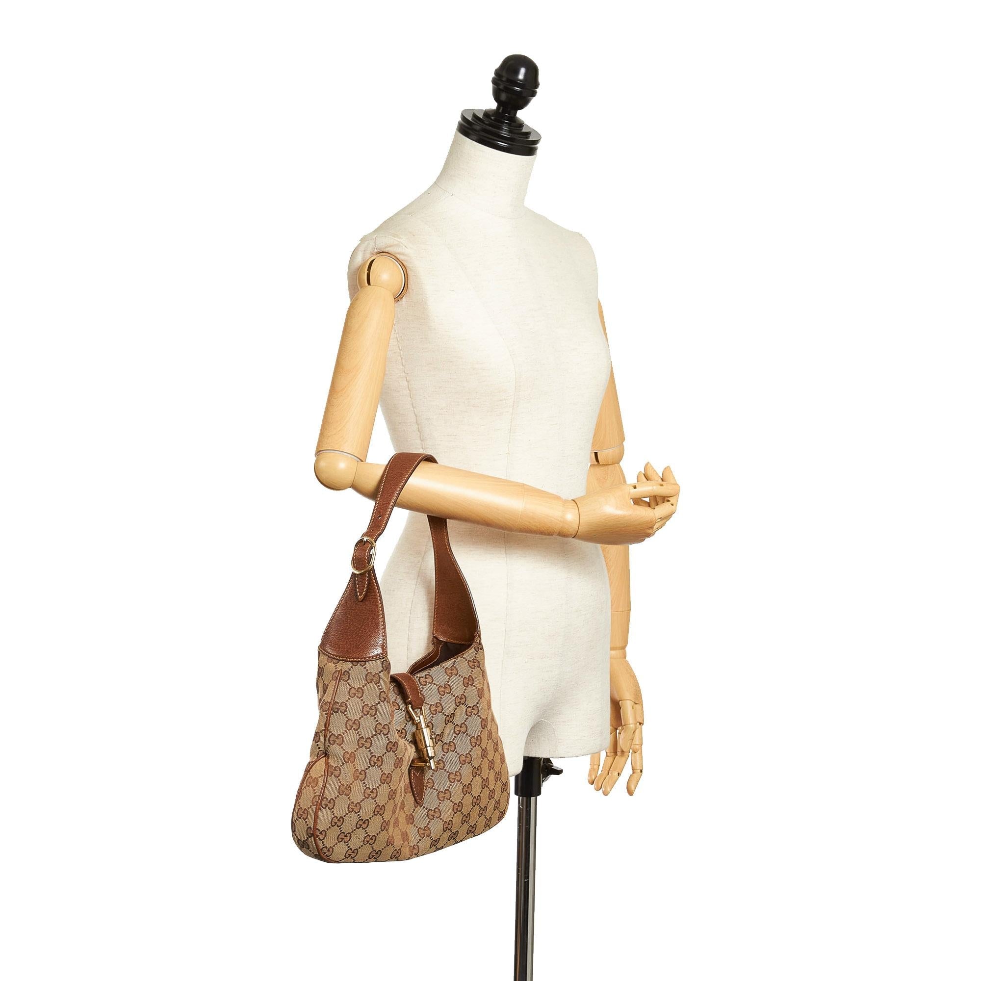 Gucci Gucci Canvas New Jackie Shoulder Bag (SHG-33247)