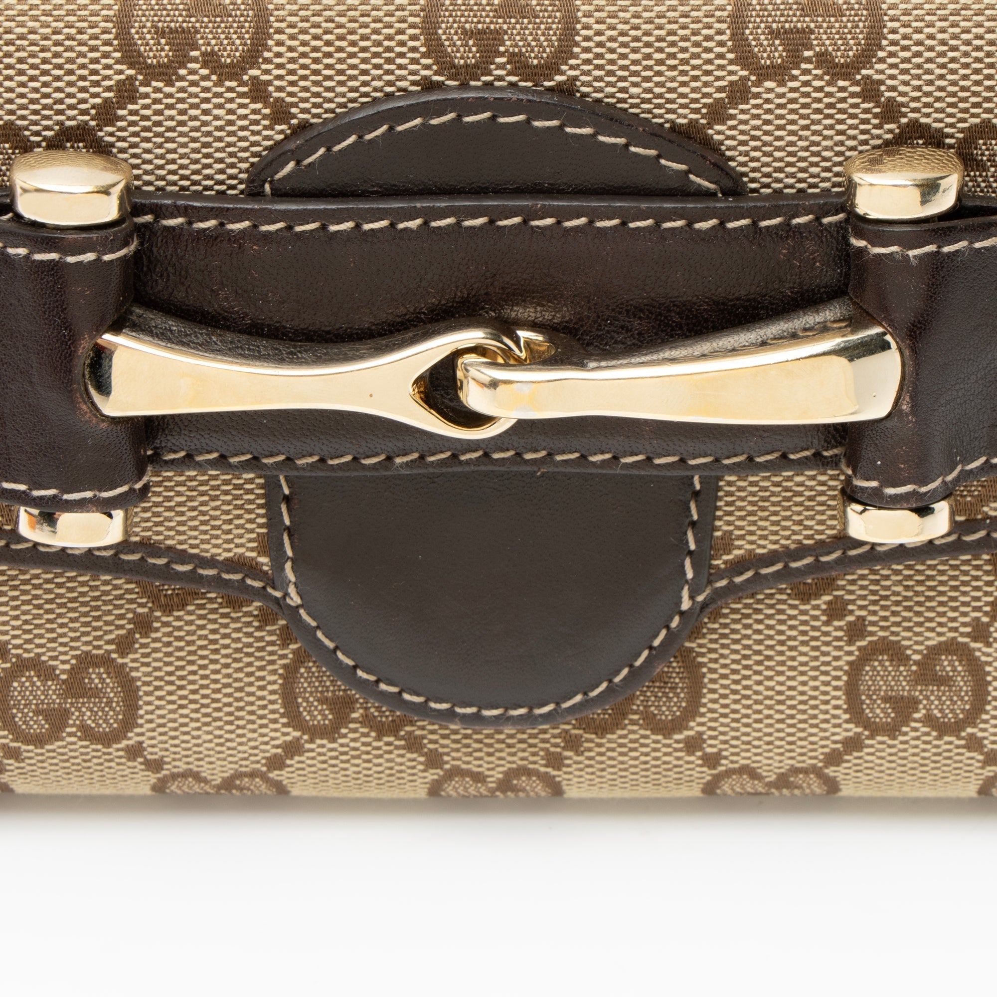 Gucci GG Canvas Pelham ContinLBtal Wallet