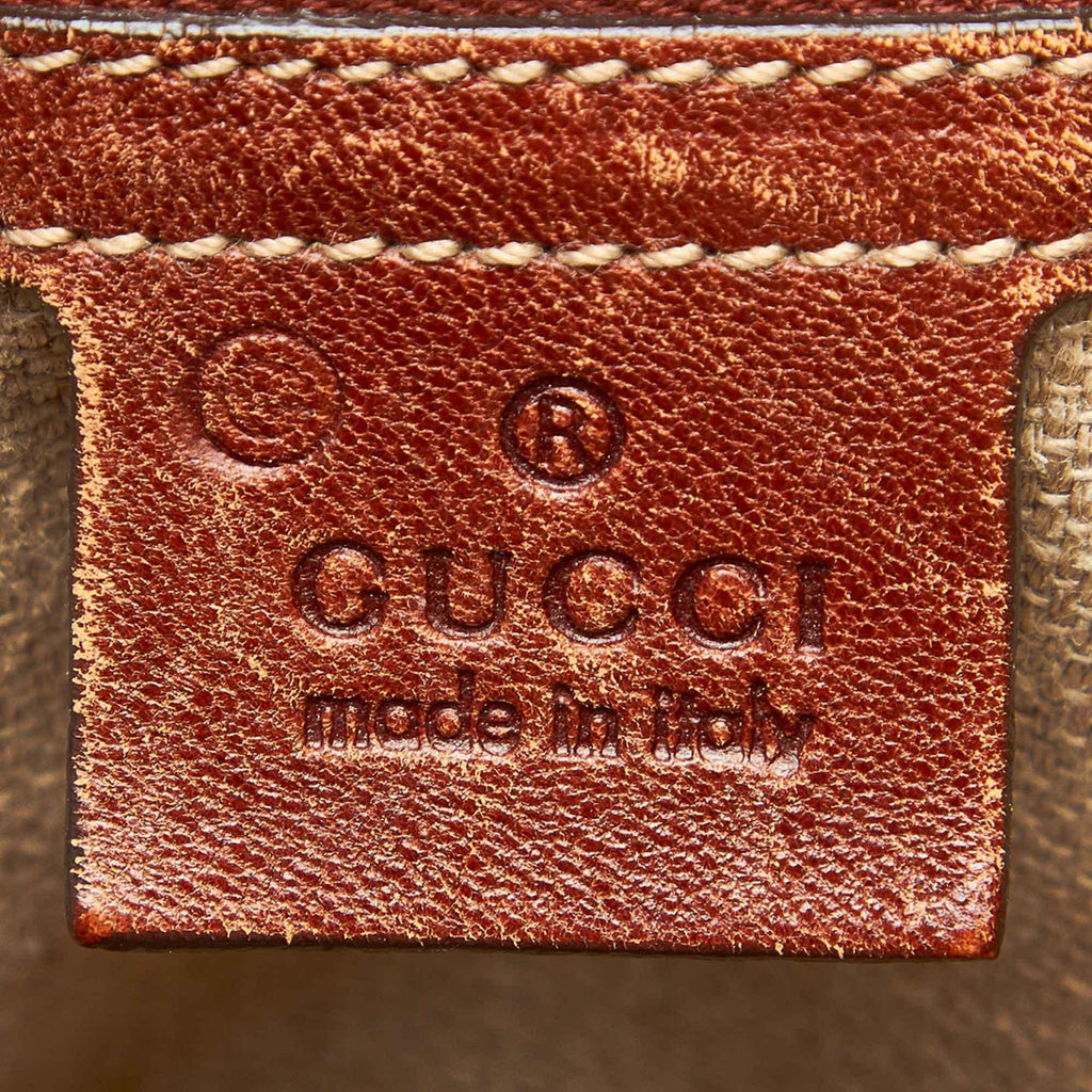 Gucci Gucci Canvas Pelham Shoulder Bag (SHG-18766)