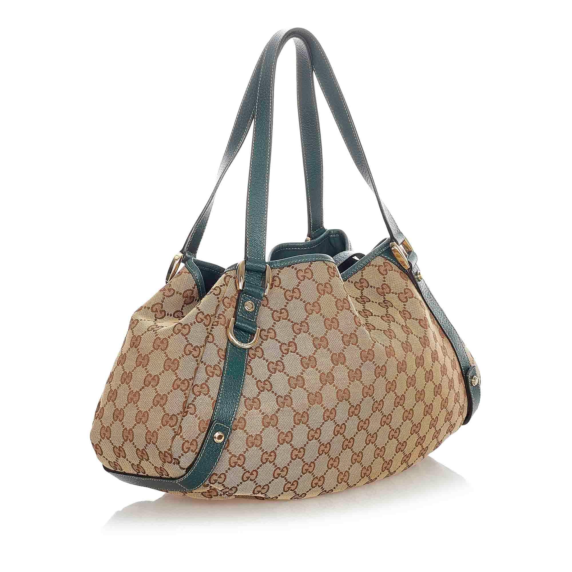 Gucci Gucci Canvas Pelham Shoulder Bag (SHG-22642)