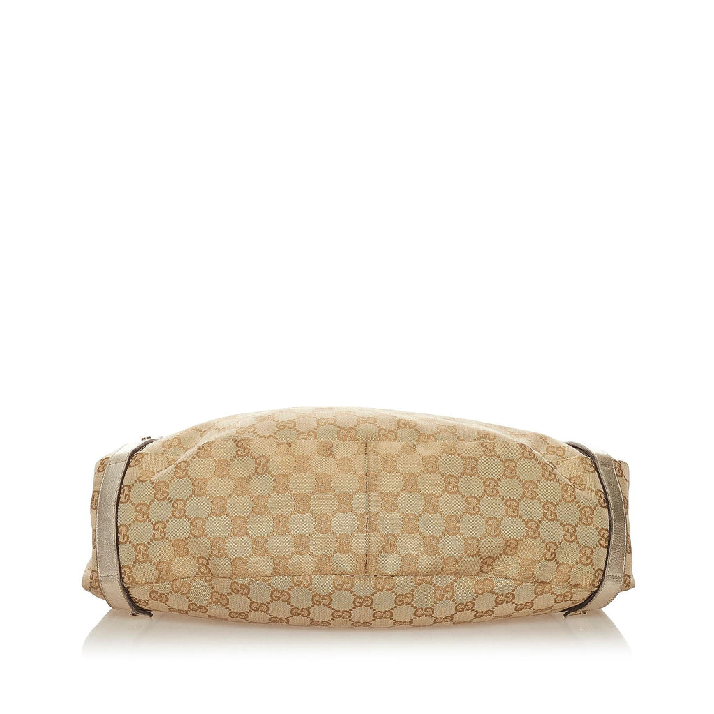 Gucci Gucci Canvas Pelham Shoulder Bag (SHG-27541)