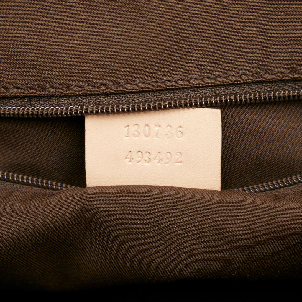 Gucci Gucci Canvas Pelham Shoulder Bag (SHG-28153)