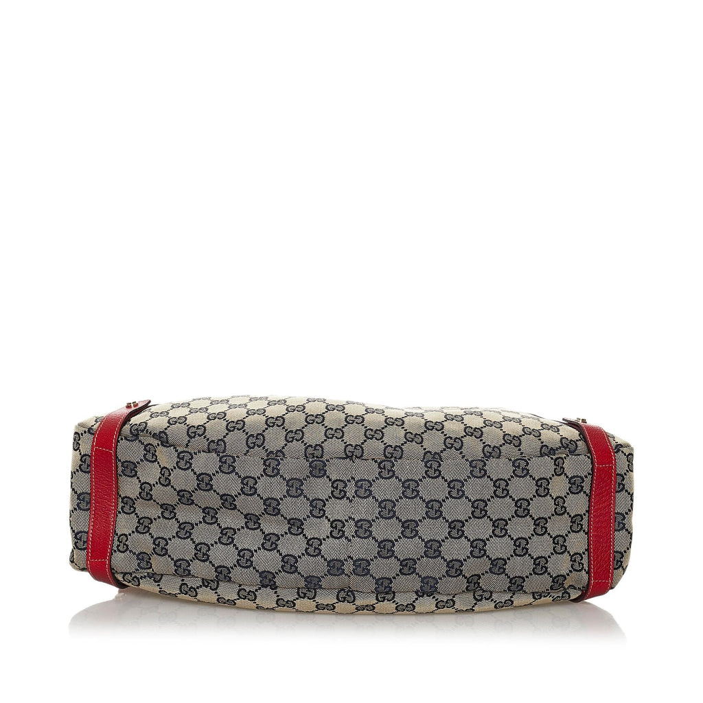 Gucci Gucci Canvas Pelham Shoulder Bag (SHG-30228)