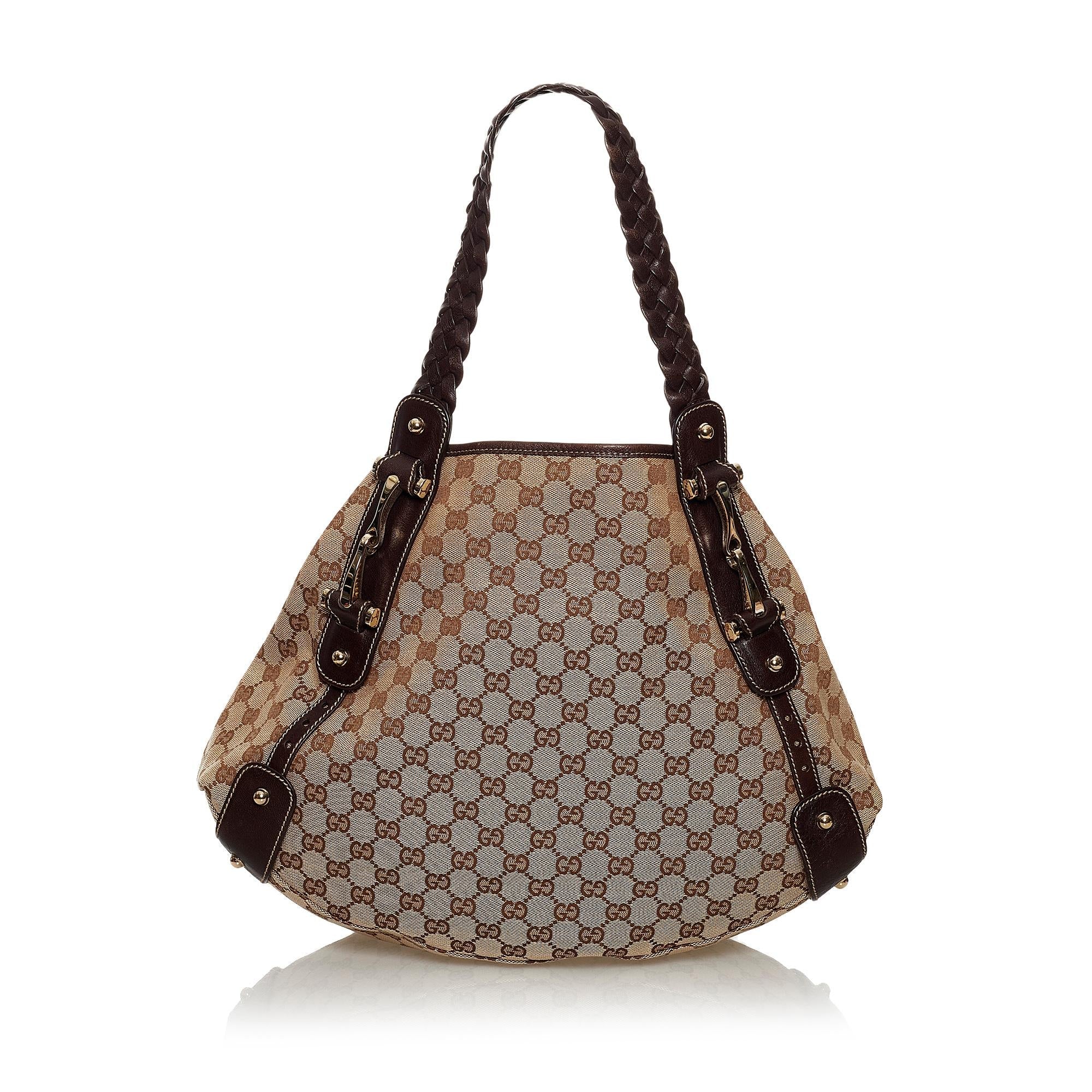 Gucci Gucci Canvas Pelham Shoulder Bag (SHG-30626)