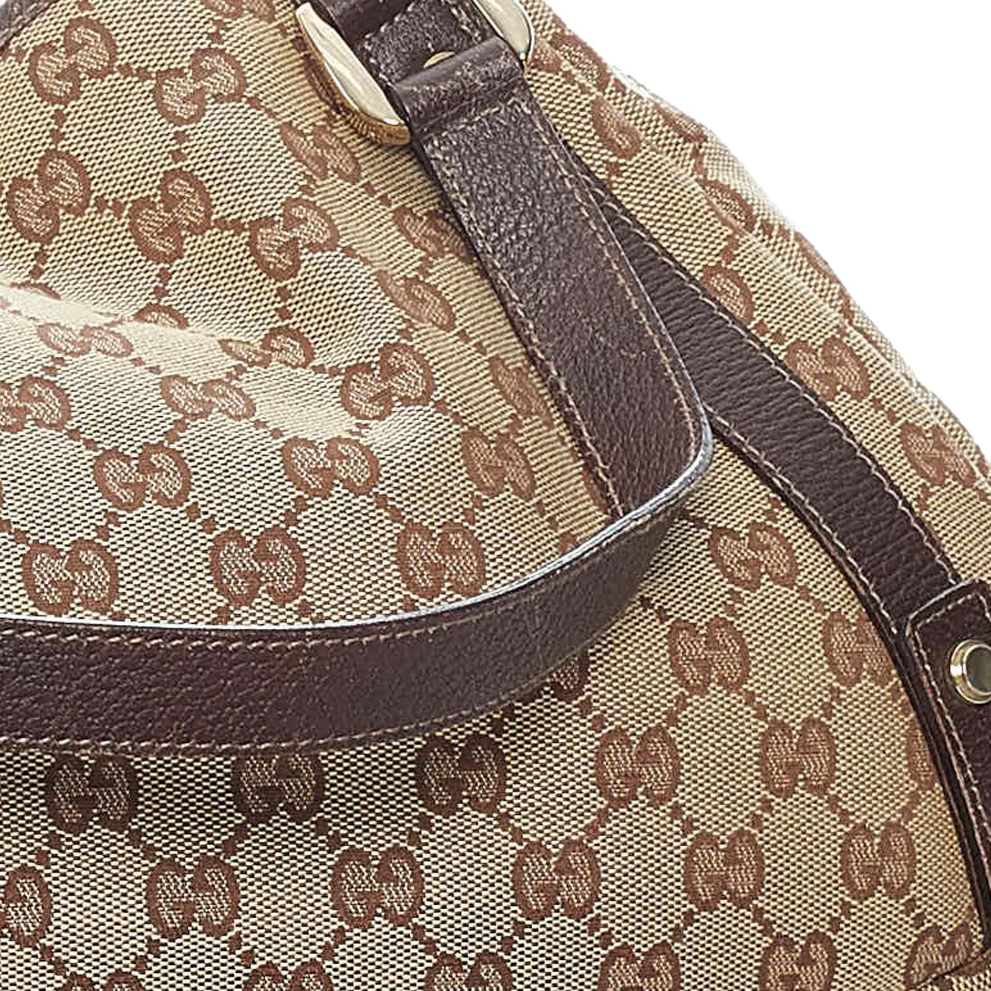 Gucci Gucci Canvas Pelham Shoulder Bag (SHG-30957)