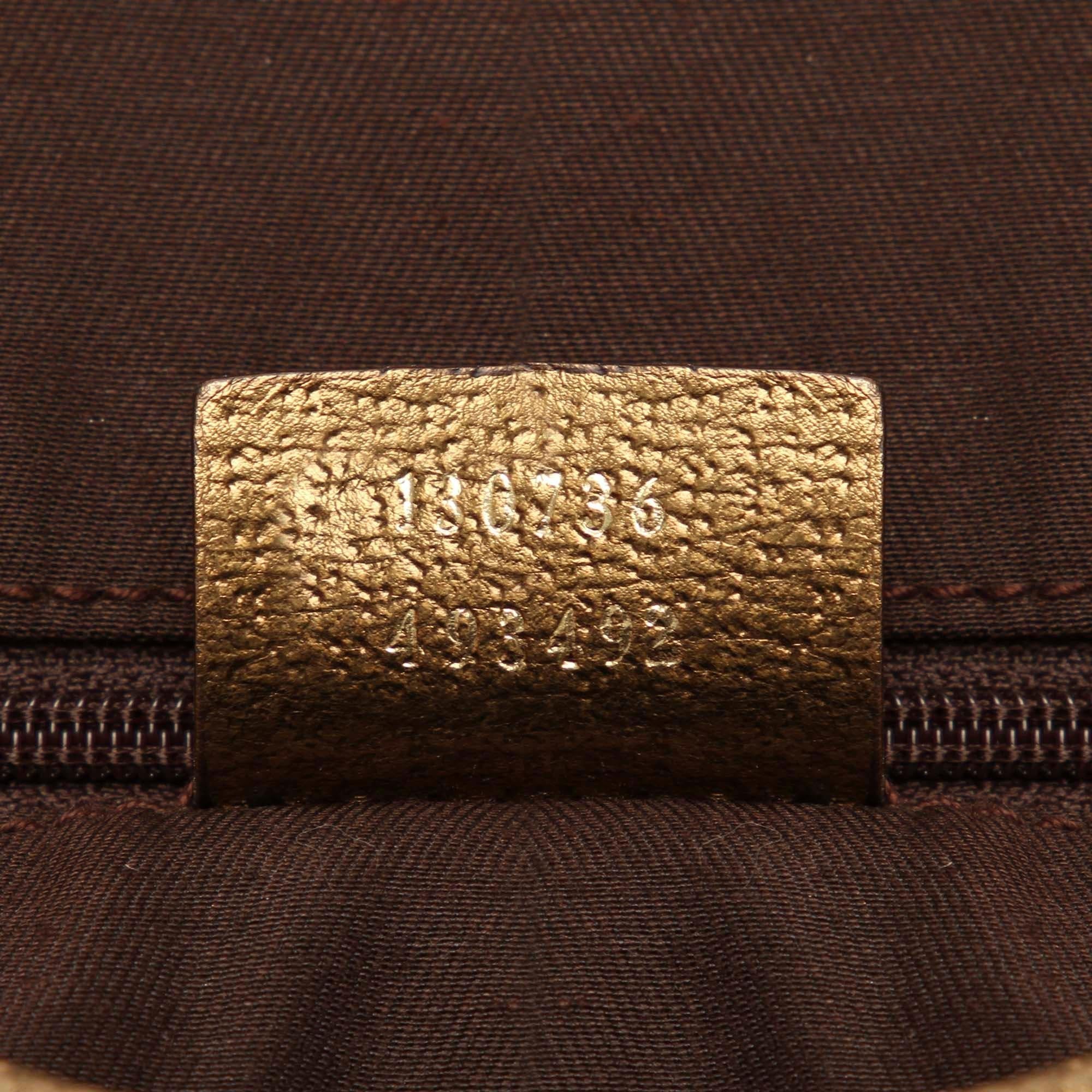 Gucci Gucci Canvas Pelham Shoulder Bag (SHG-32123)