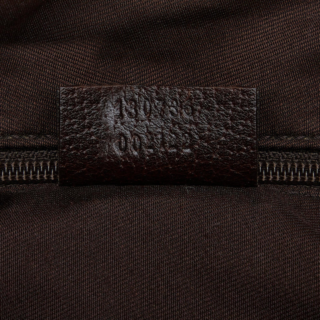 Gucci GG Canvas Pelham Shoulder Bag (SHG-QpnTdN)