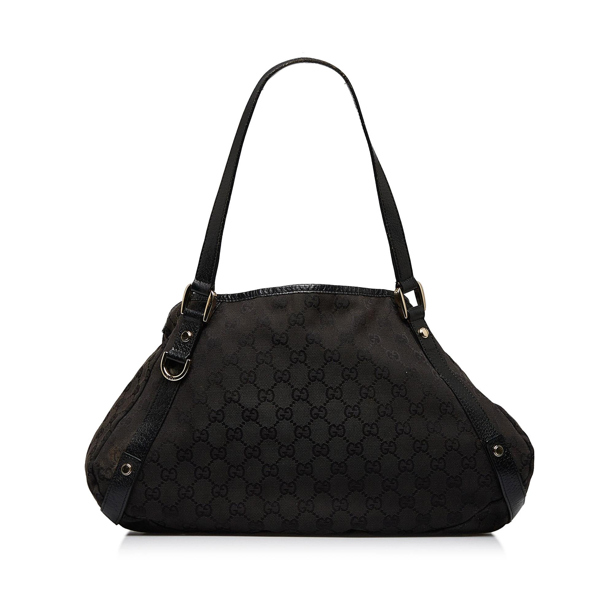 Gucci GG Canvas Pelham Shoulder Bag (SHG-DJMWdO)