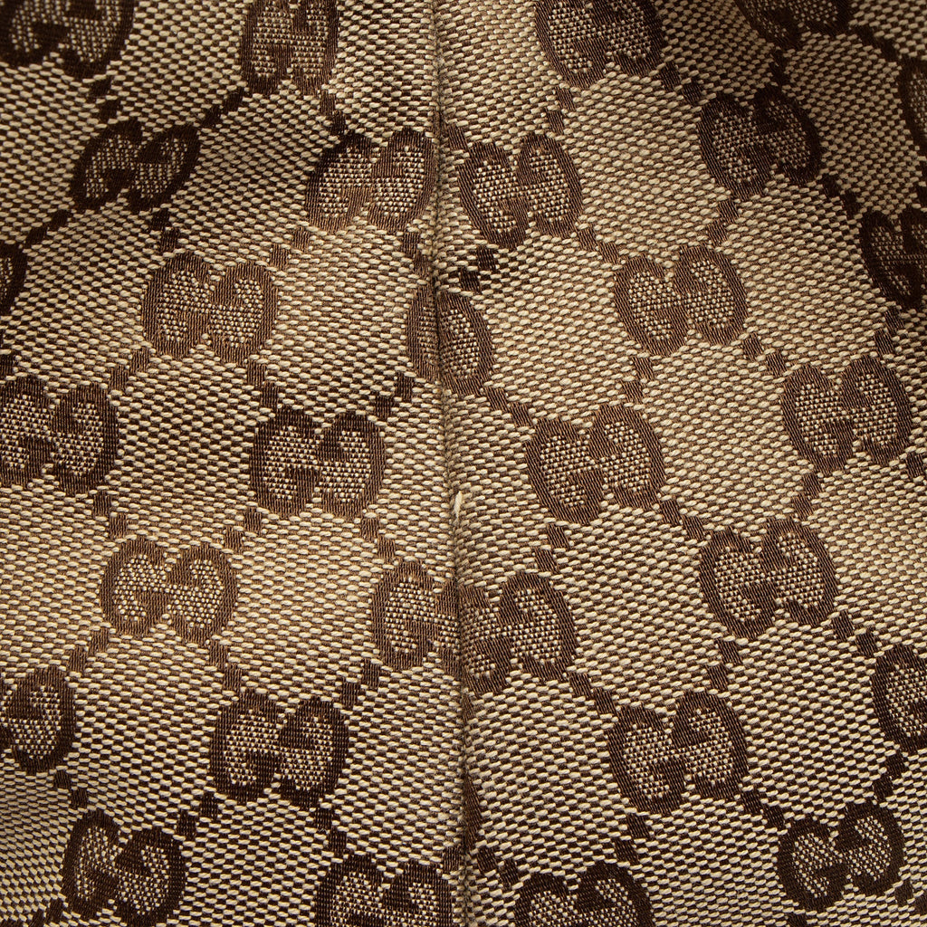 Gucci GG Canvas Pelham Small Shoulder Bag (SHF-ekffiS)