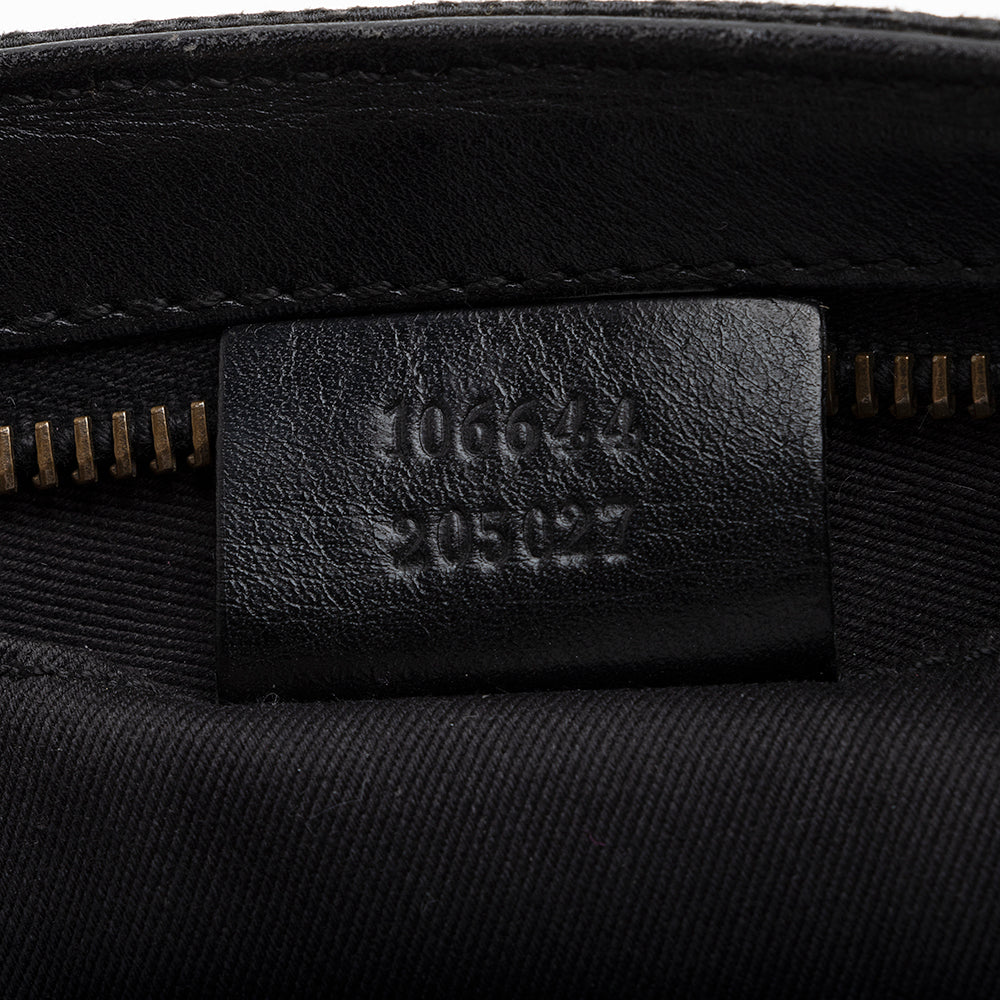 Gucci Gucci Canvas Pochette (SHF-17969)