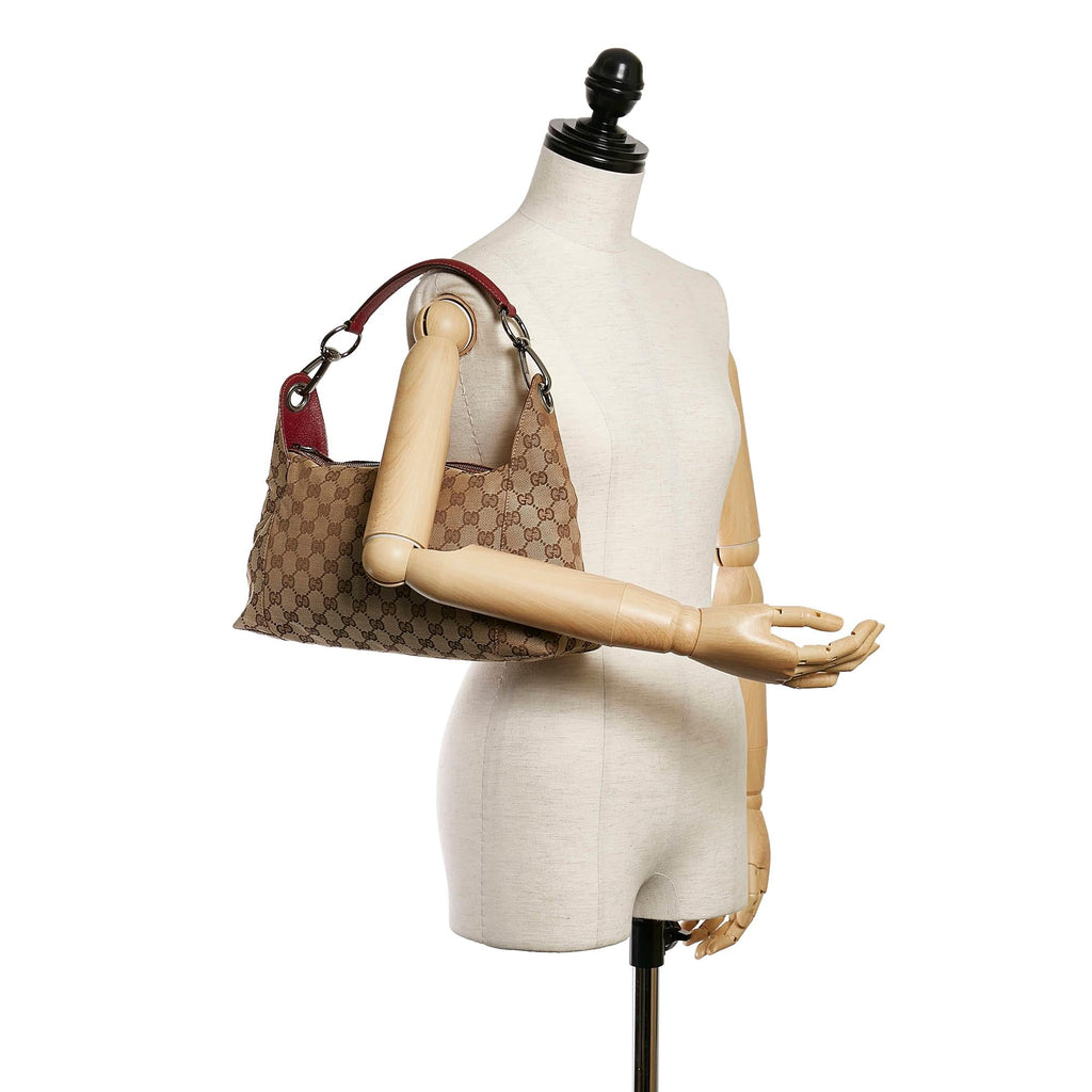 Gucci Gucci Canvas Pop Hobo Bag (SHG-30412)